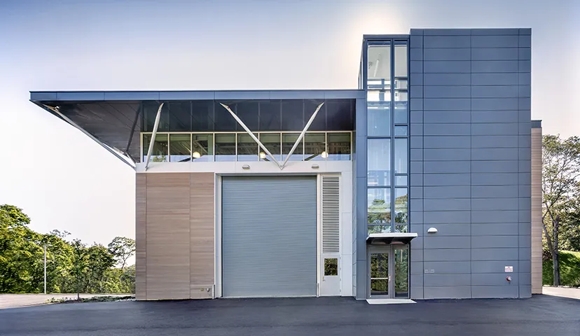 Woods Hole Oceanographic Institution Laboratory for Ocean Sensors and Observing Systems