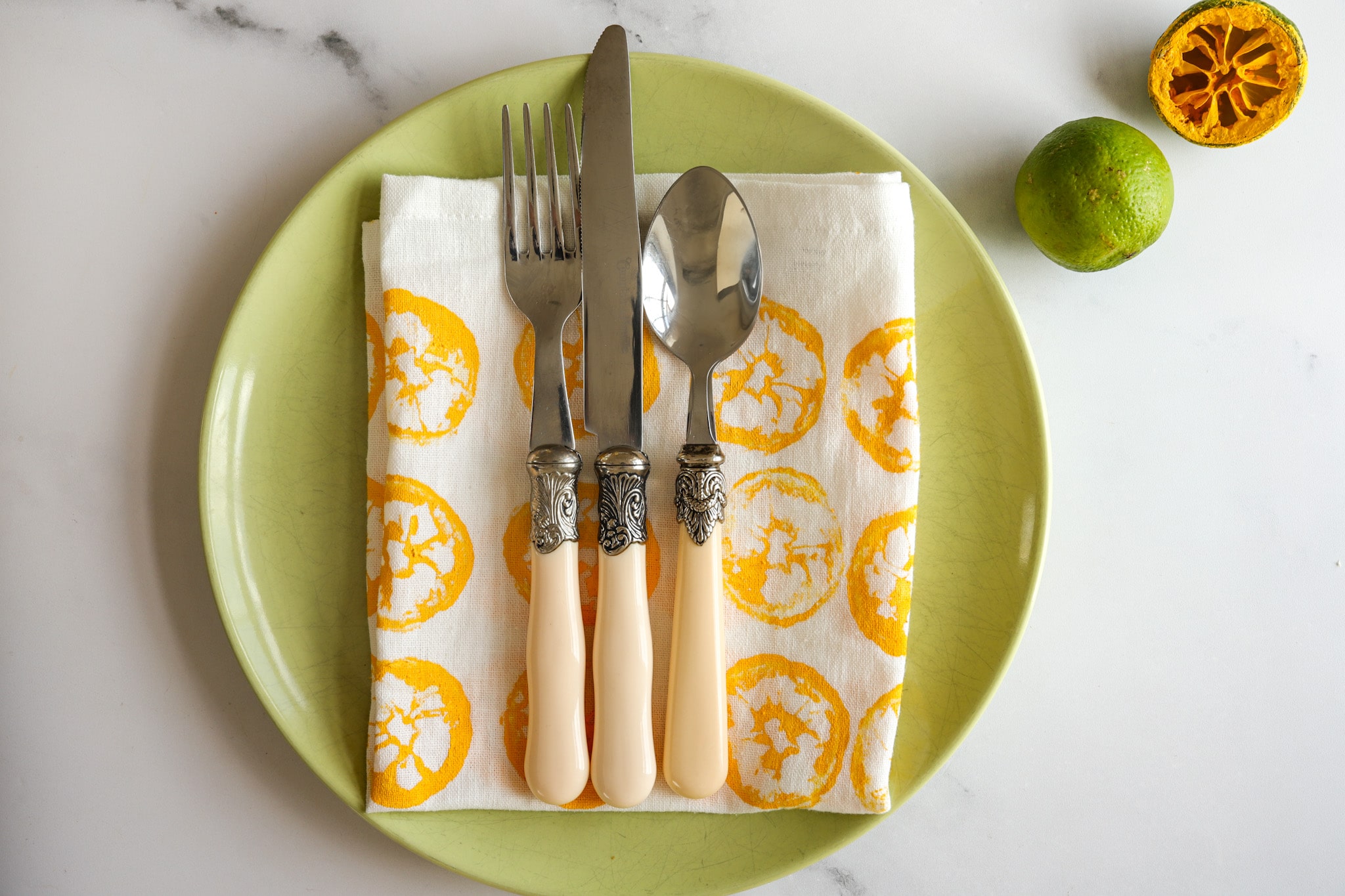 Printed napkins on using limes