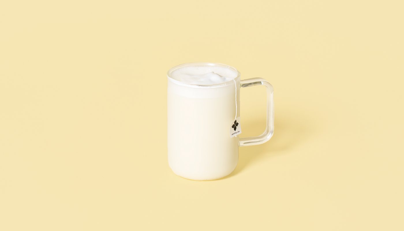 Hot Green Pomegranate Tea Latte (12 oz)
