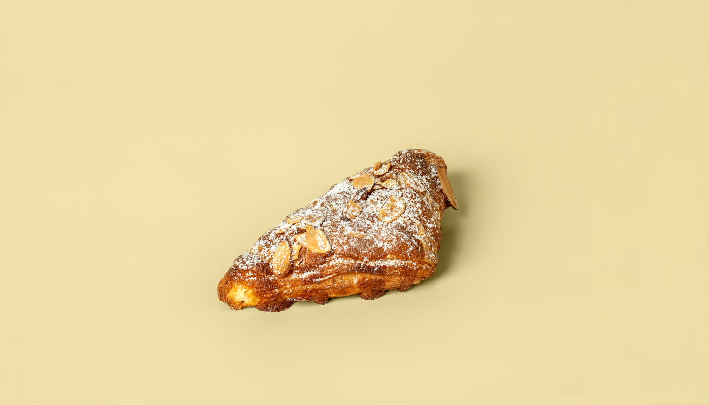 Crispy Almond Pastry