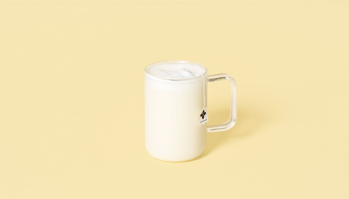 12oz Green Pomegranate Tea Latte