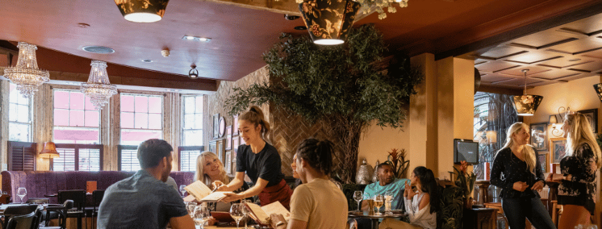 FOH in Restaurants: What It Is, Why It Matters, and How to Run It Well