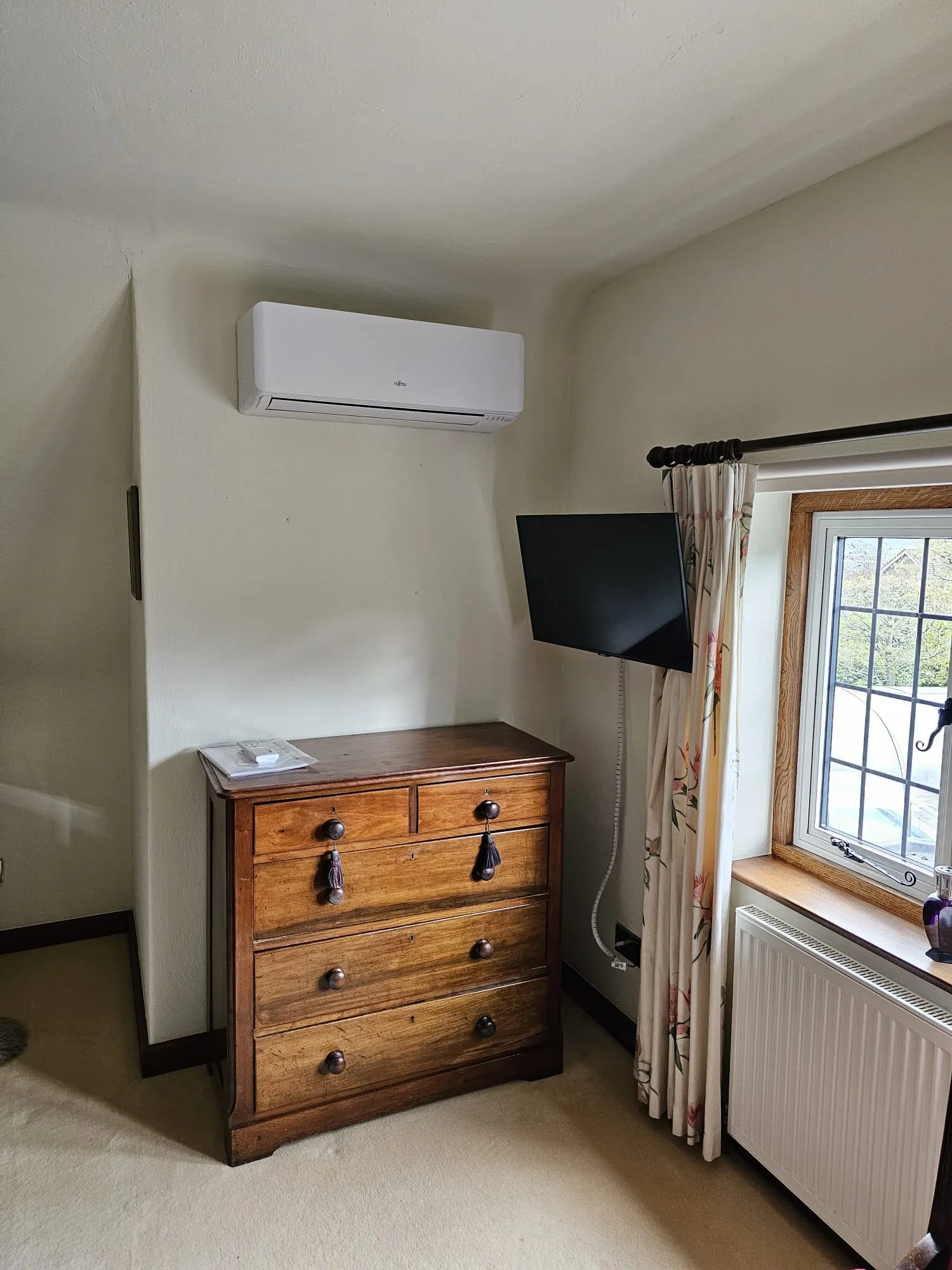 install home air conditioning unit - $Facilities