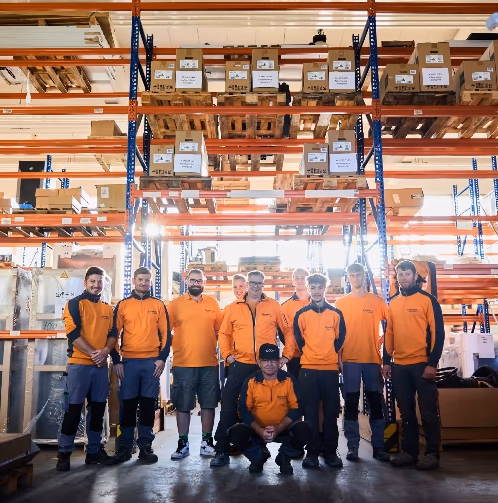 Gruppenbild von Mitarbeiter der Schneider Solar GmbH in Karlstadt