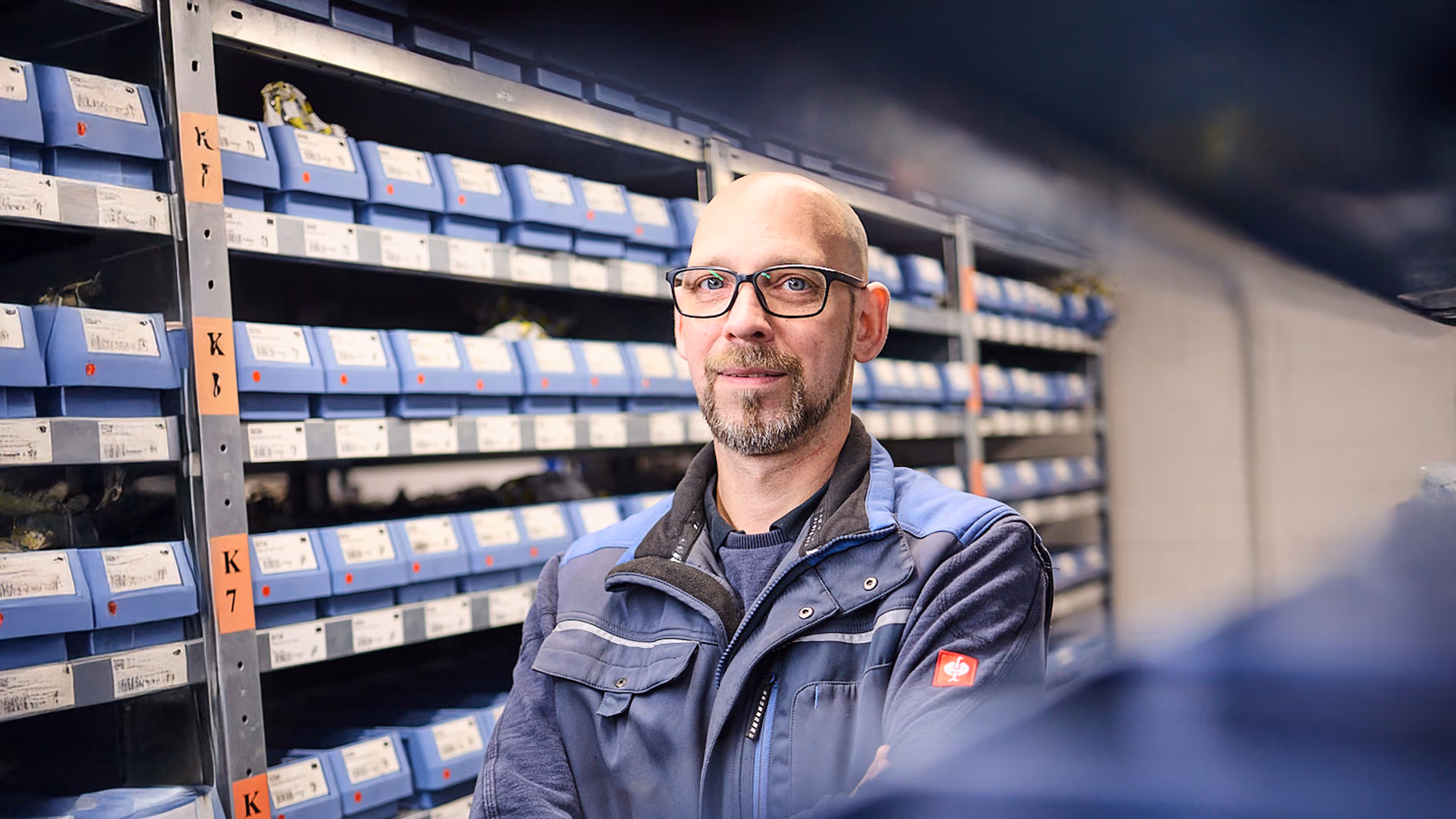 Mitarbeiter von Buse im Lager