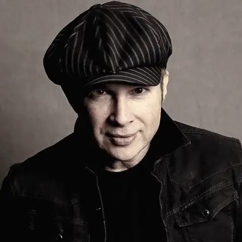 Shawn Pelton