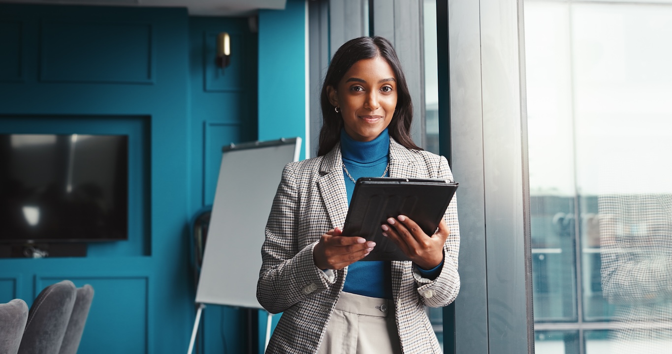 Business owner considering whether the E-2 visa leads to a green card