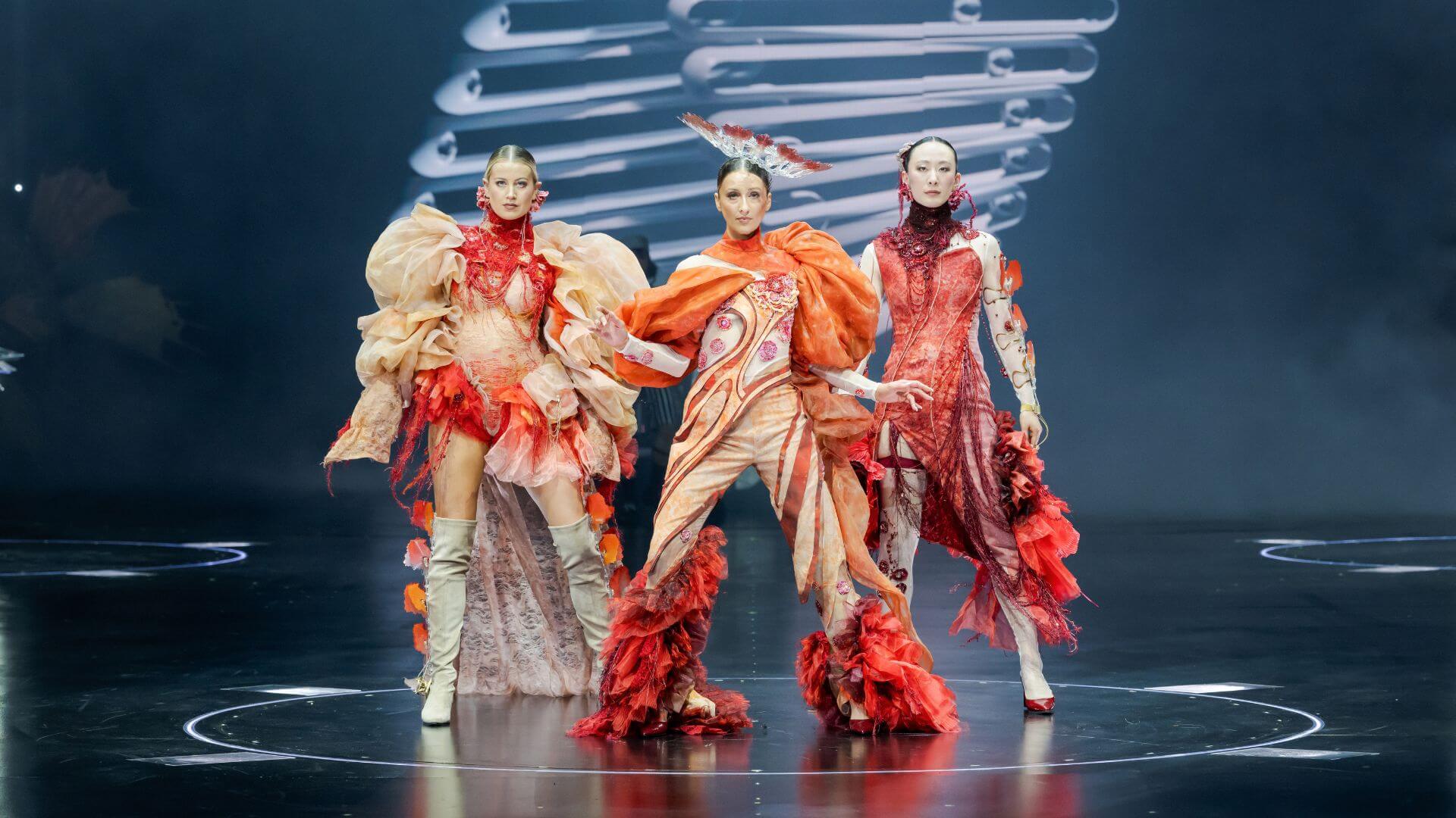 Hen, Zhiqian Li, China