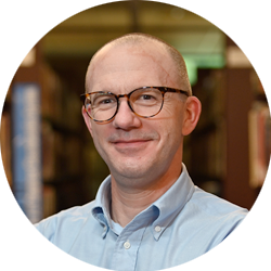 Zach Claybaugh headshot