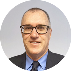 Michael Mills headshot