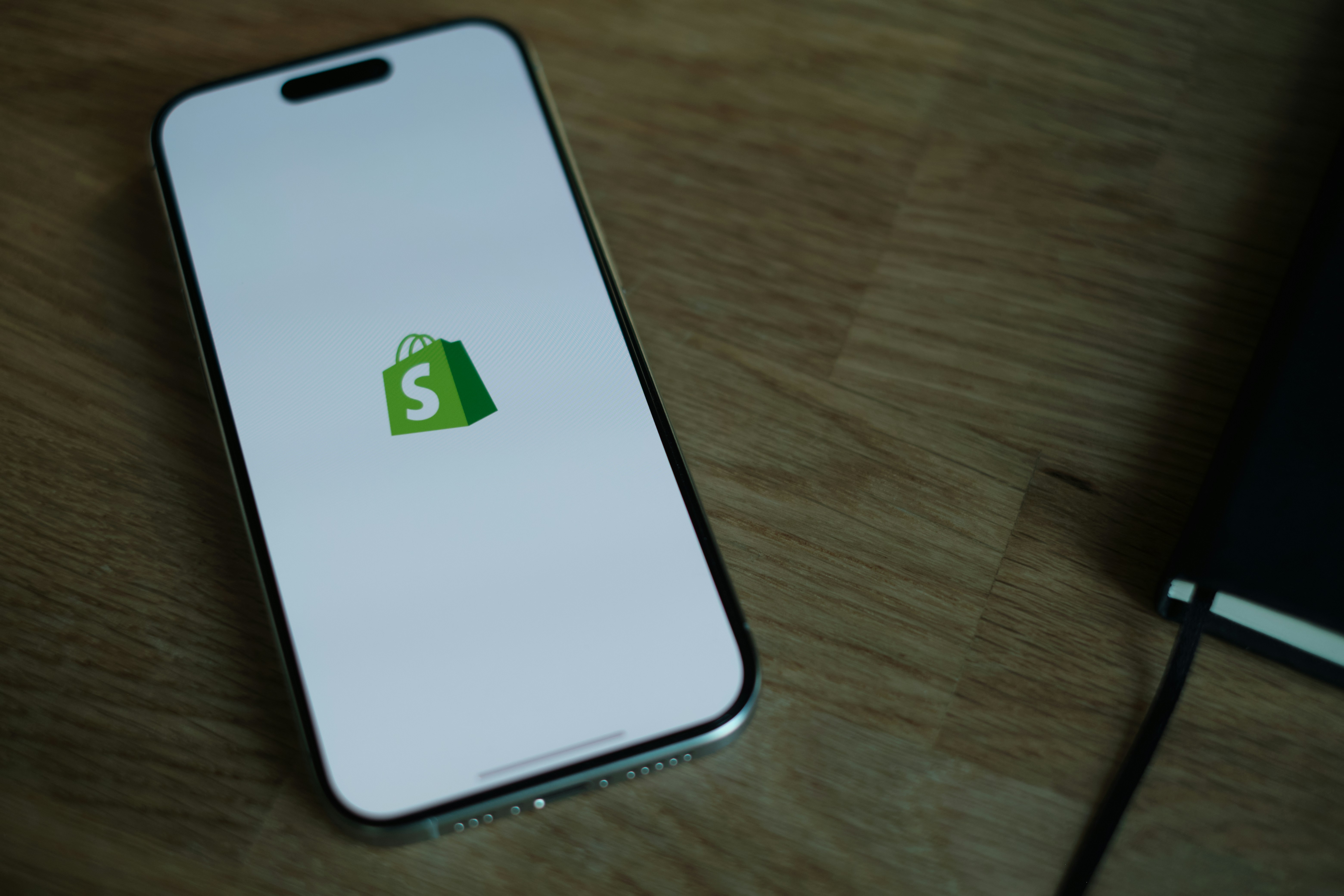 Leading Features of Shopify Capital's Merchant Cash Advances
