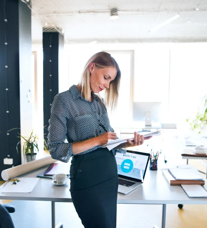 Sarah, an ecommerce business owner