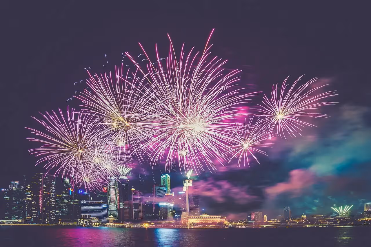 7 Fresh Design Ideas for Your New Year's Email Marketing