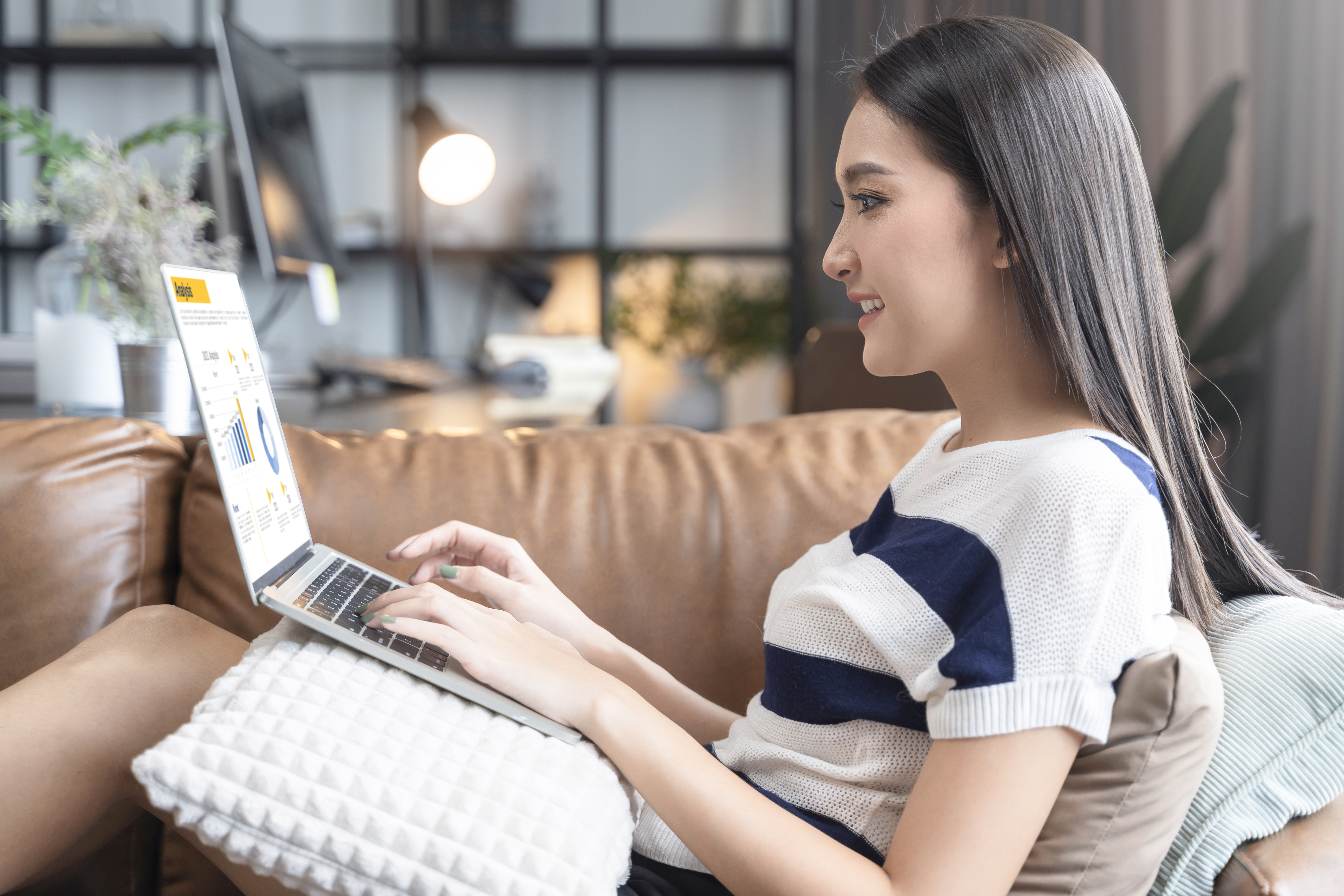 <img src="parenting-influencers-search-news-sites-and-google-trends.jpg" alt="Find parenting influencers through news sites and google trends">