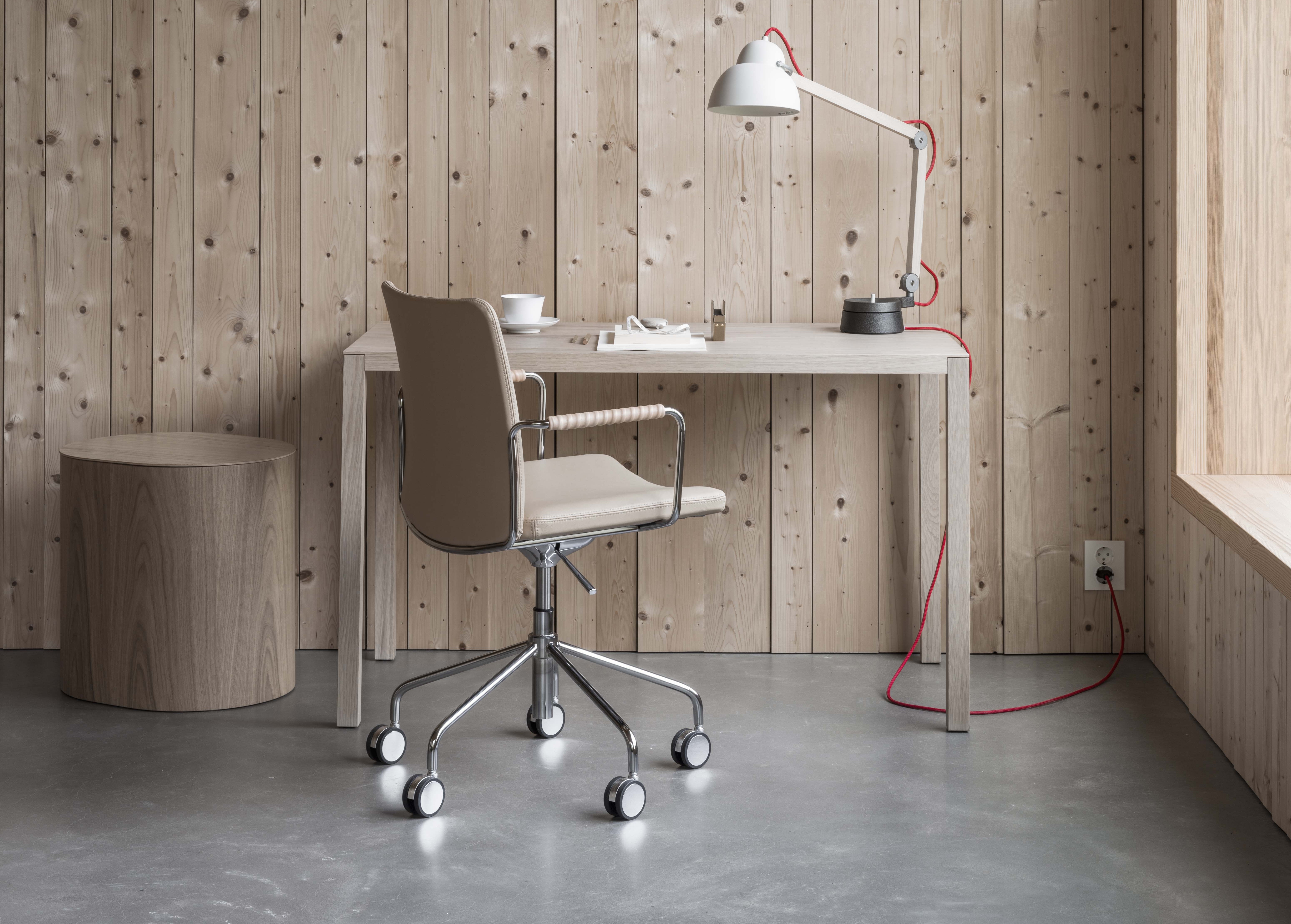 Stella kontorstol -30 % i september