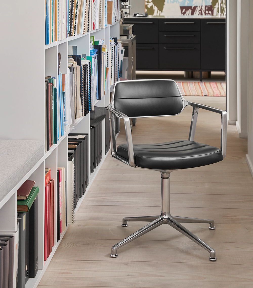 Vipp453 Dreibar stol