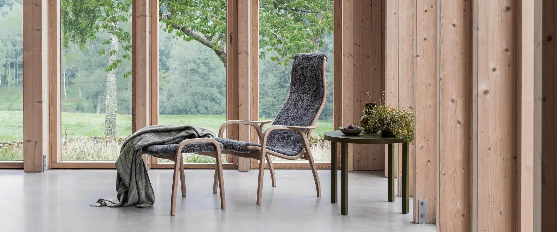 Lamino lenestol inkludert fotskammel