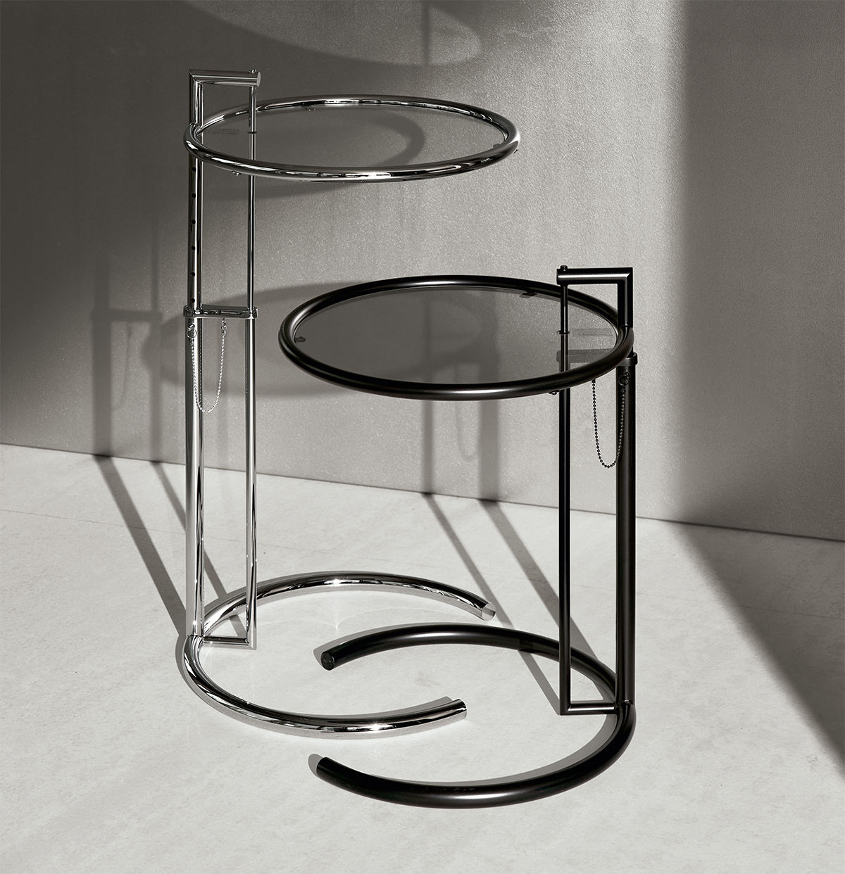 Adjustable Table E1027