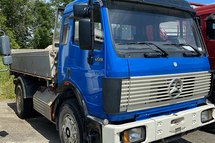 Mercesdez-Benz 1729 Export Europe