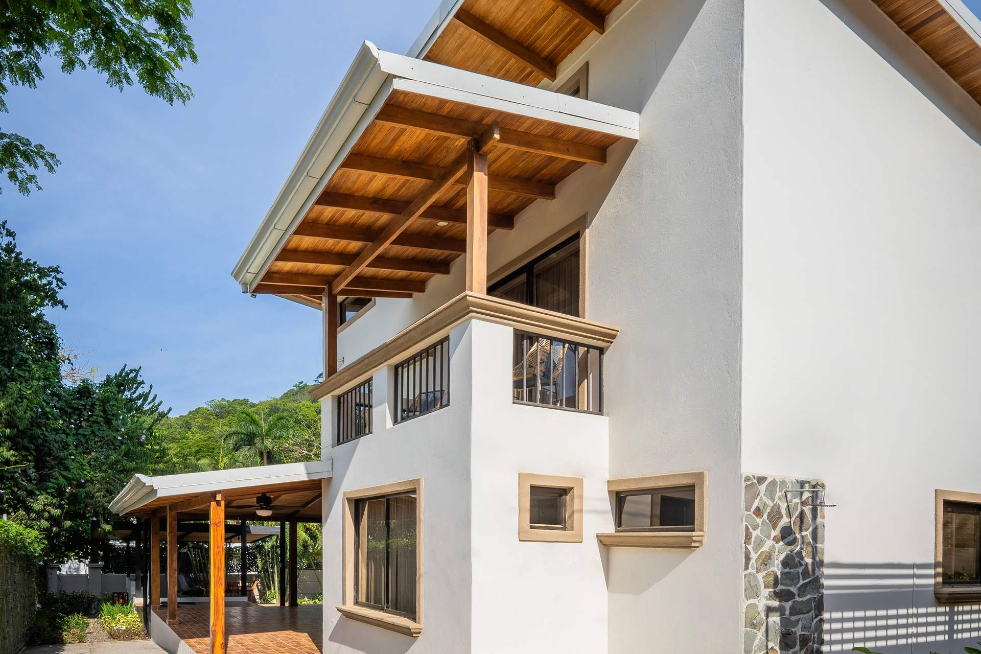 Casa Nilu - Private Pool Home with Active Airbnb Business in Playa Hermosa