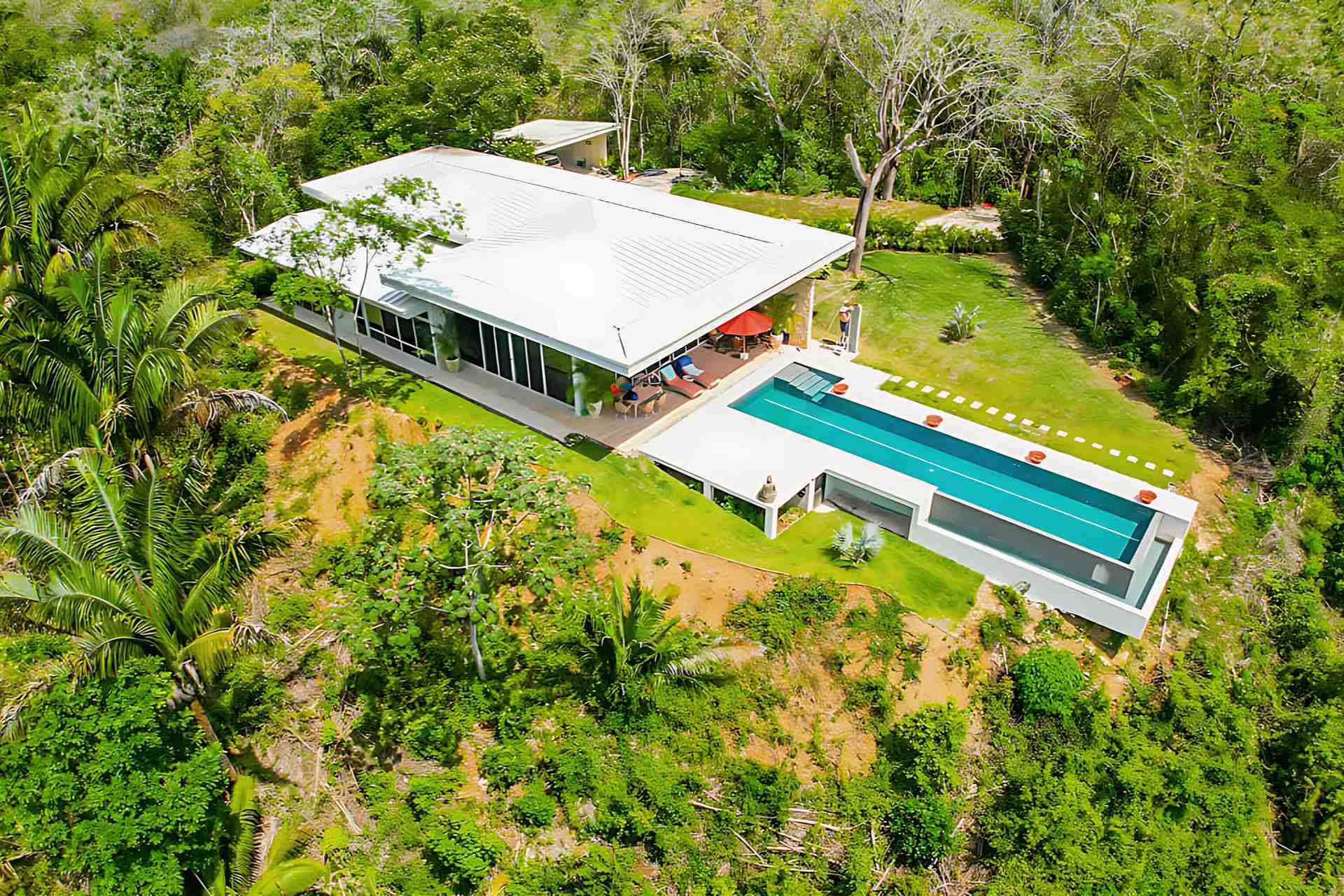 Villa Claire: Private 15-Acre Ocean-View Estate Between San Juanillo and Ostional