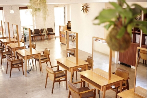 サロン風景写真