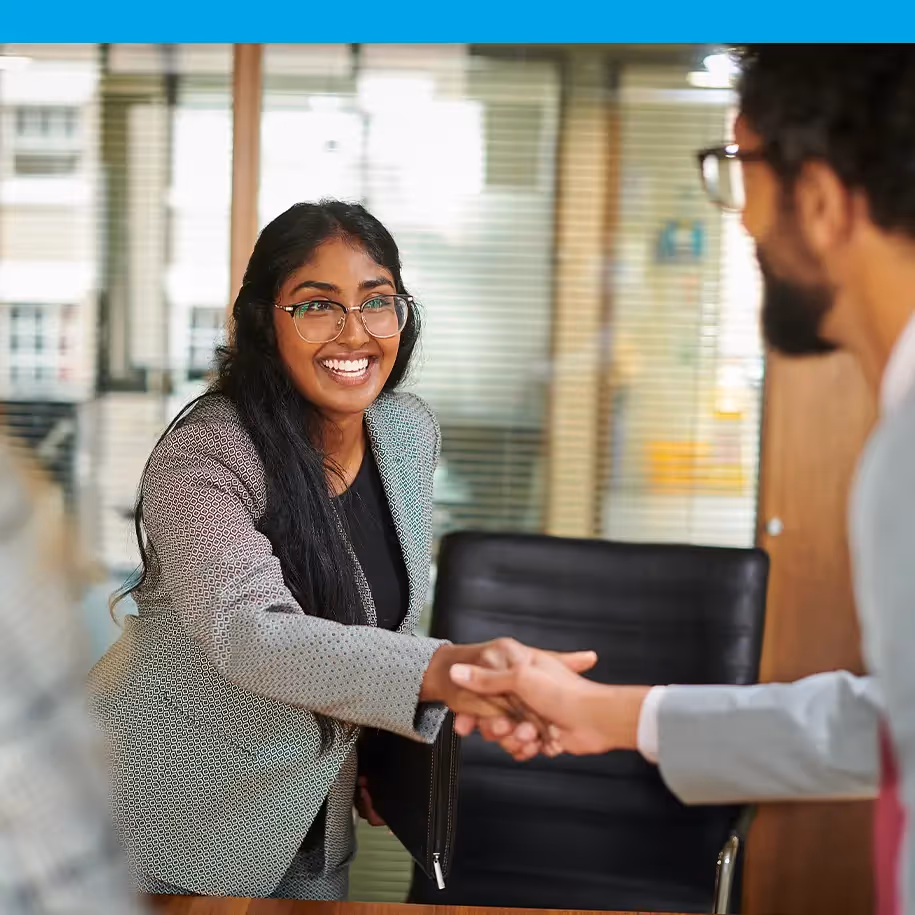 Student shaking employer's hand | InsideTrack