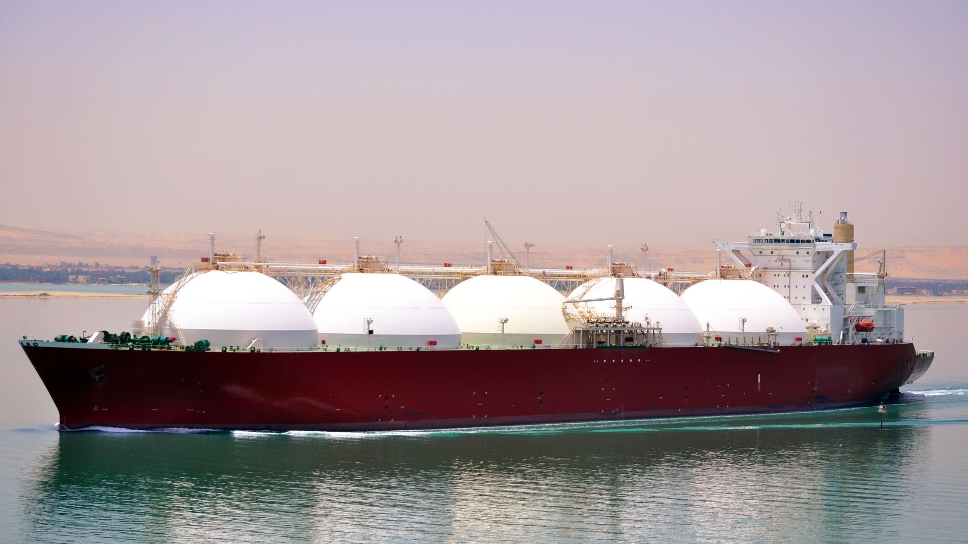 a clear view of lng tanker vessel near a port