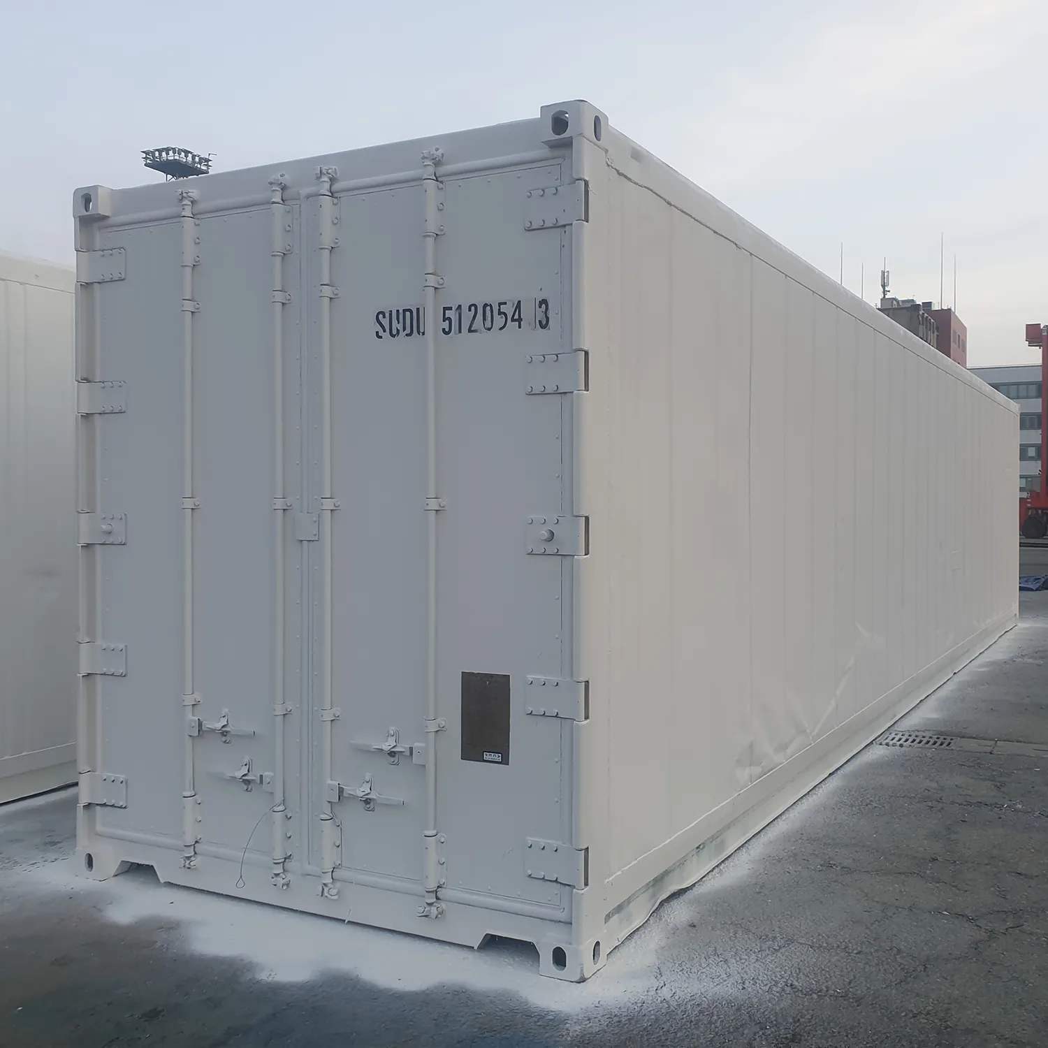 Non Working Reefer, Isoliercontainer, 20 Fuß, neu lackiert