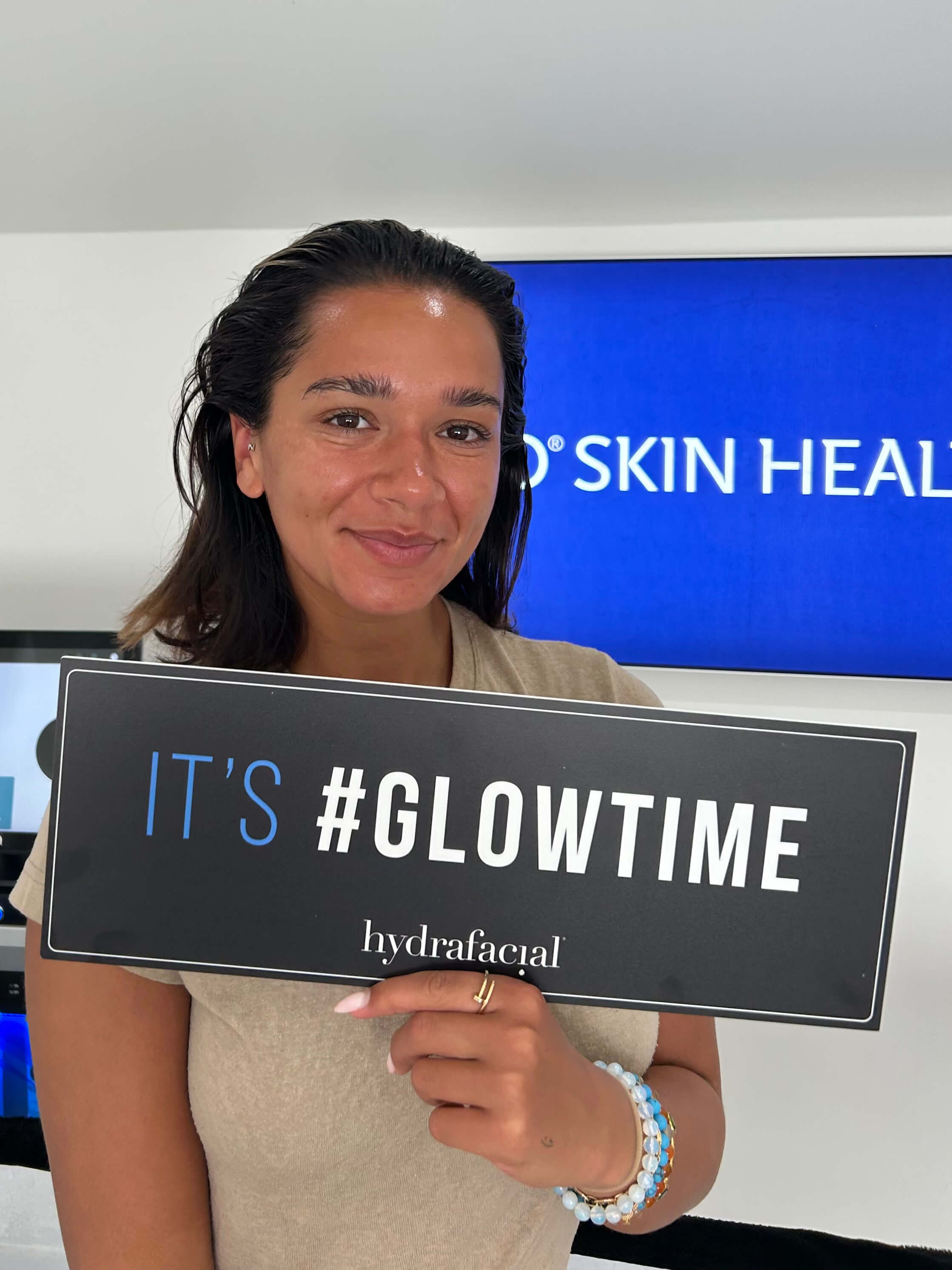 Want Glowing Skin This Summer? Why HydraFacial Is the Secret to Your Best Complexion Yet