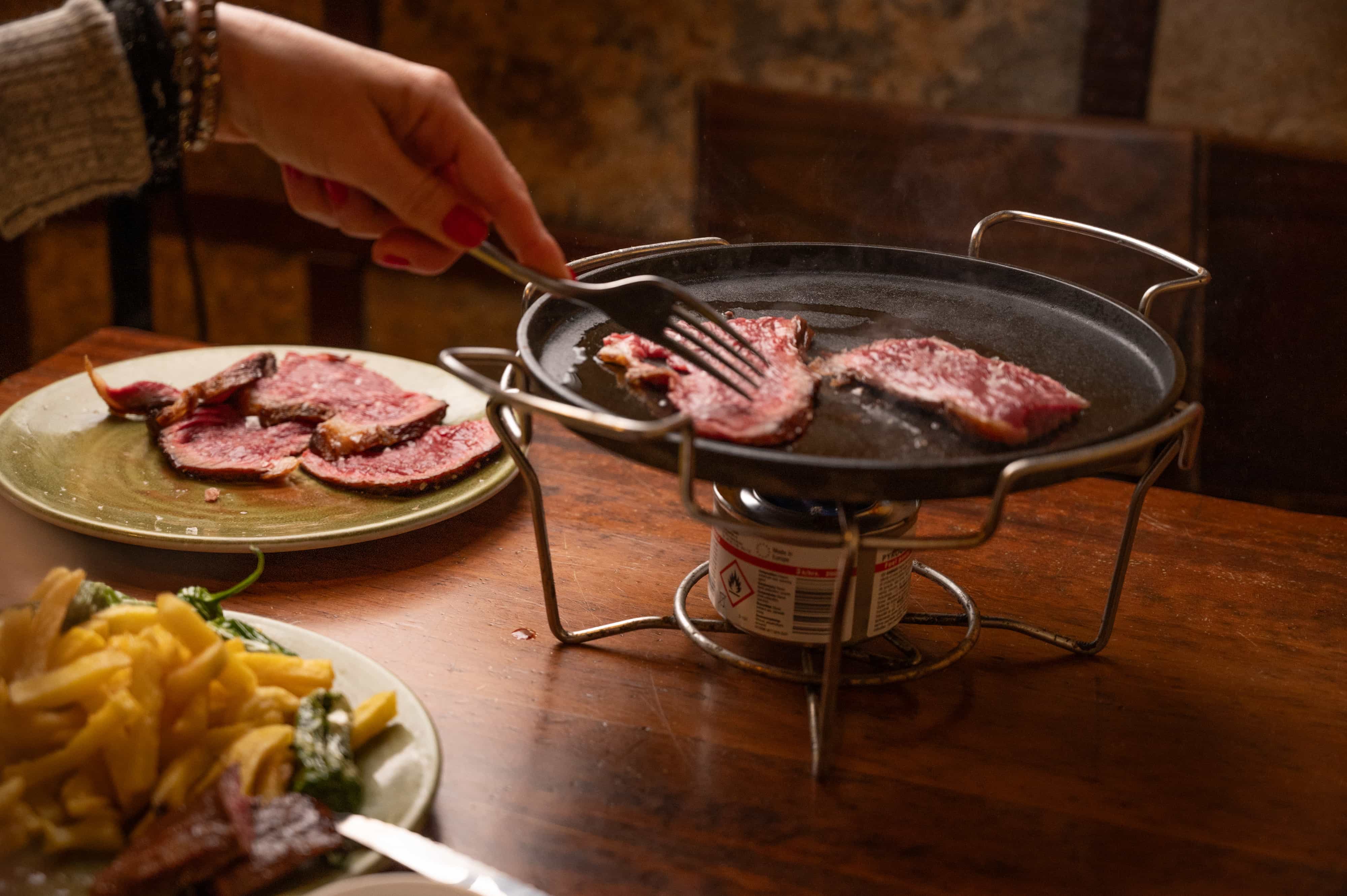 Restaurantes para grupos en Barcelona: dónde reservar sin líos
