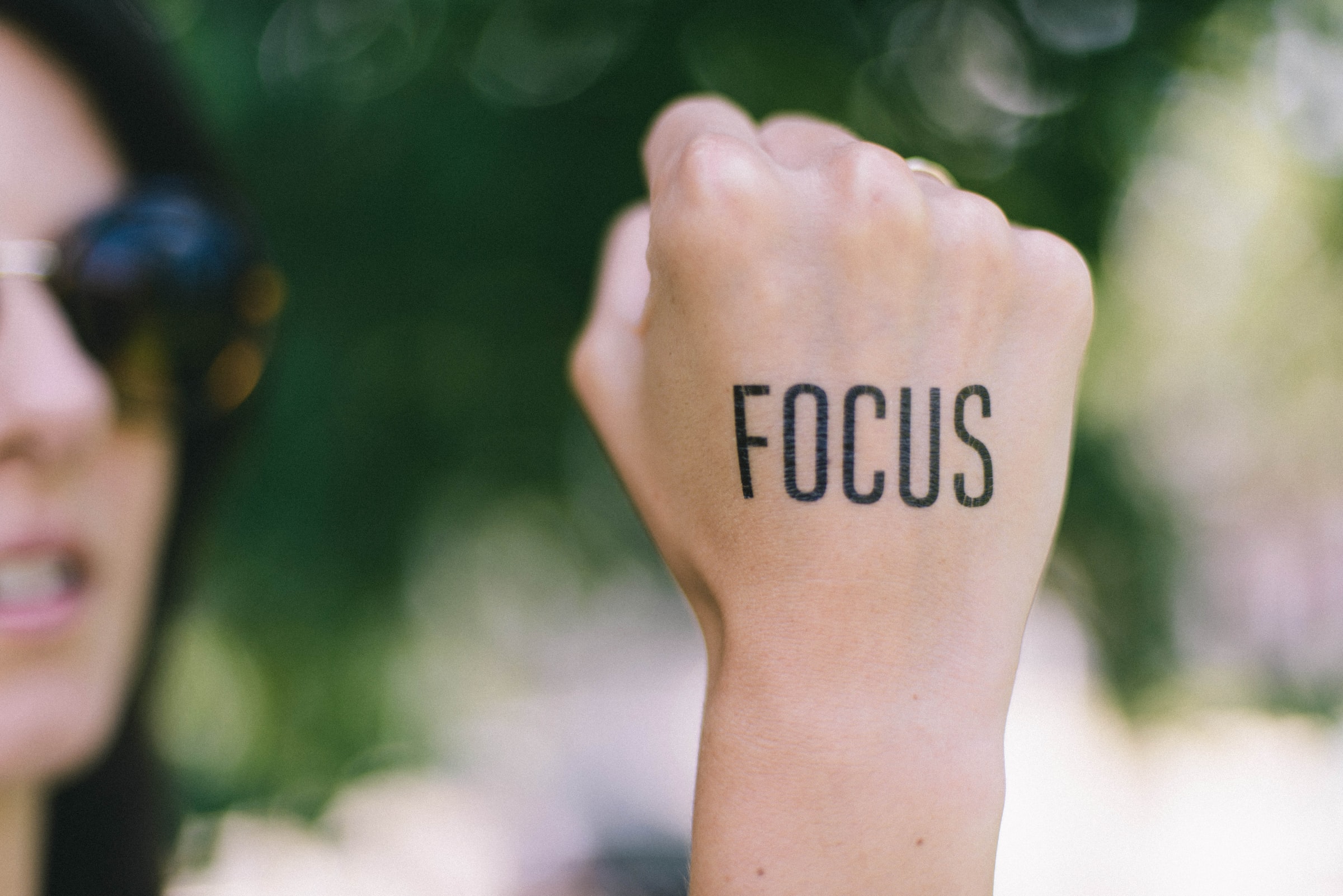 Alignment of focus
