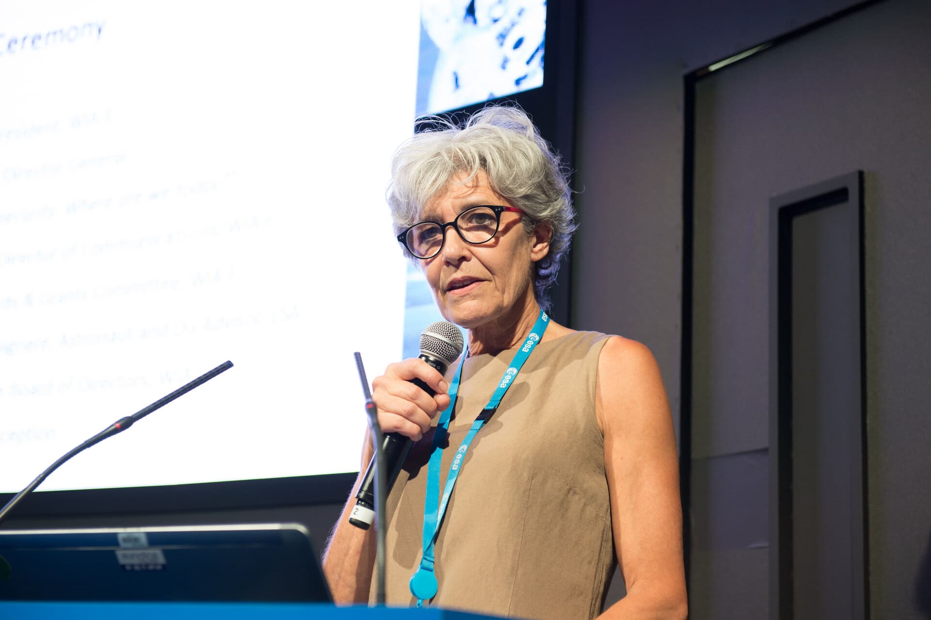 Claudie Haigneré conférencière en entreprise