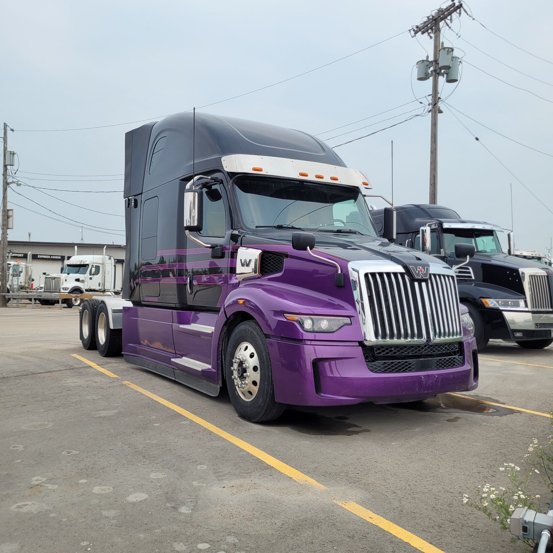 2024 Western Star 57X 