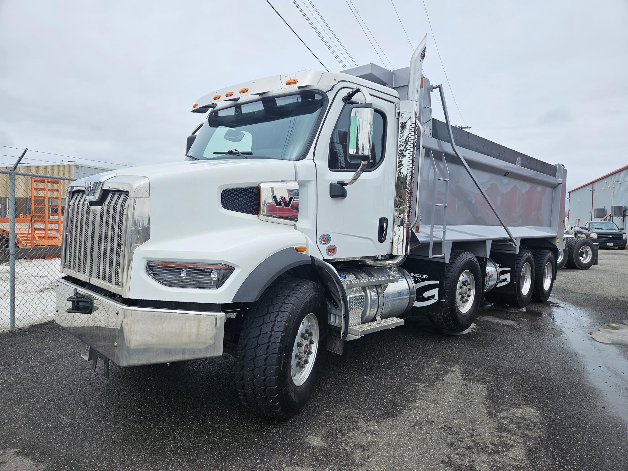 2027 Western Star 47X WY1306 Thunder Bay