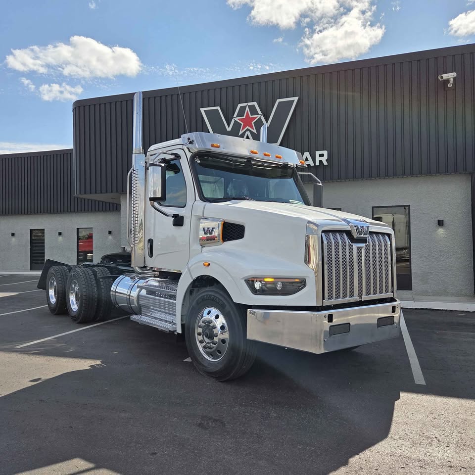 2023 Western Star 49X