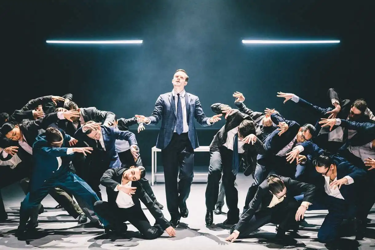 Crystal Pite et Simon McBurney - Figures in Extinction