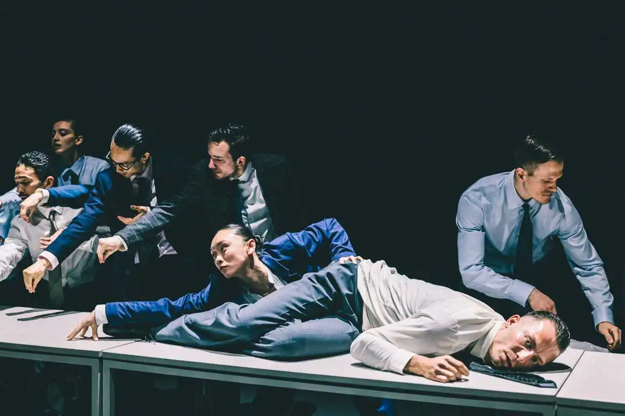 Crystal Pite Simon McBurney Nederlands Dans Theater