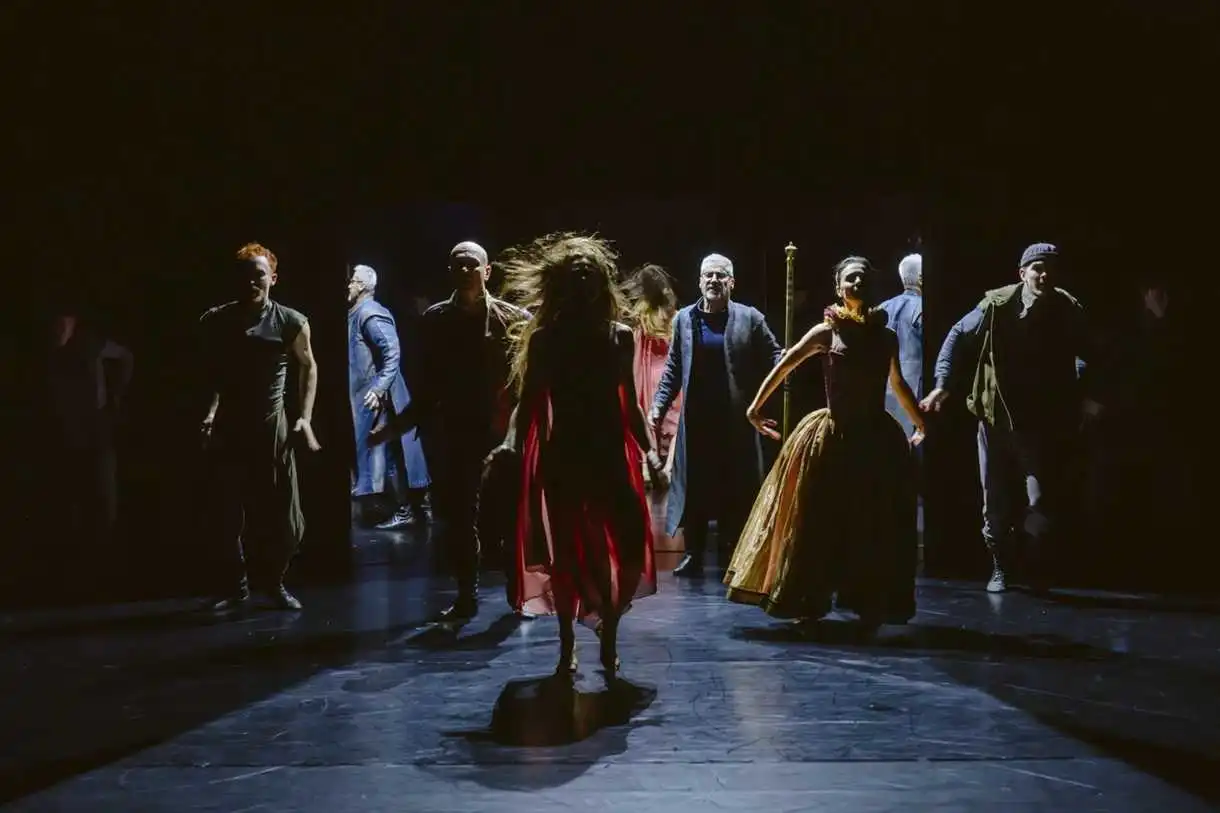 Hamlet prince du Danemark Guillaume Côté Robert Lepage