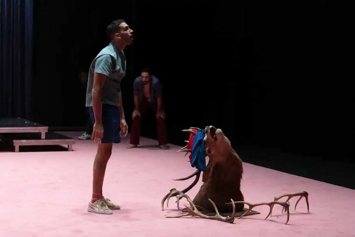 Olivia Grandville Débandade au Théâtre du Rond-Point