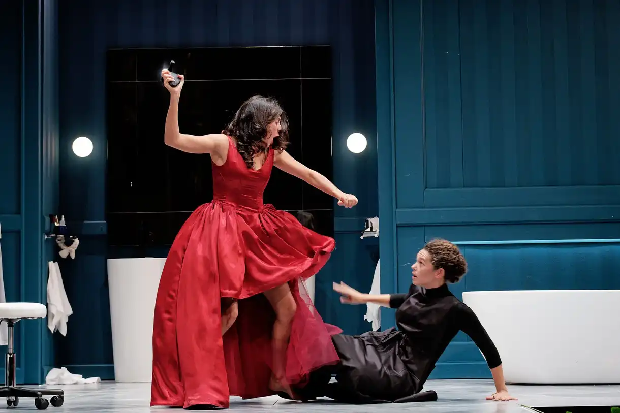 Les Bonnes Jean Genet Carme Portaceli Théâtre de l'Athénée