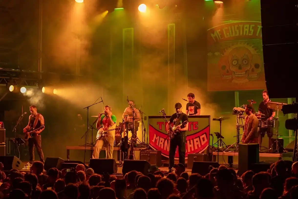 Me gustas tú en concert au Bataclan