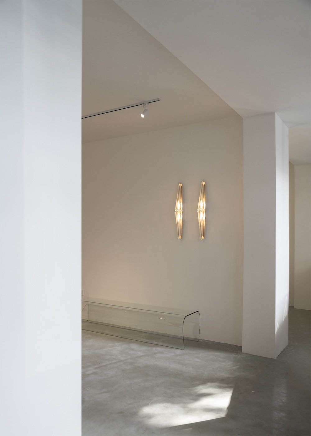 Fragment #9 wall sconce, alternate view 6 - Carlyle Collective