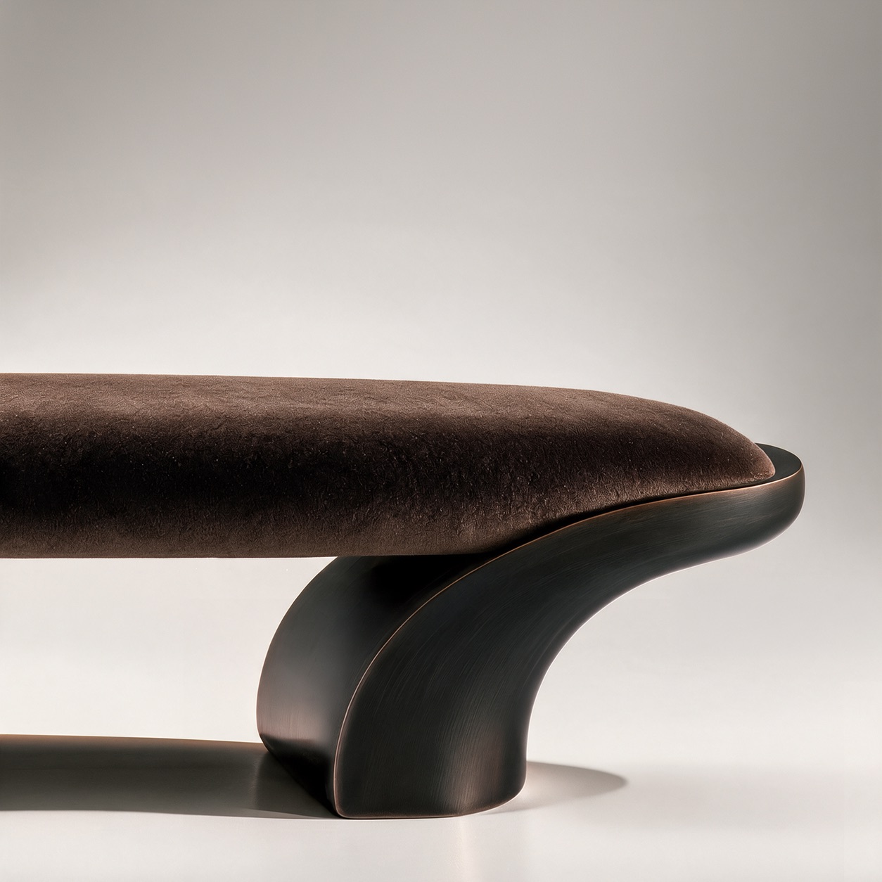 Laleh bench, alternate view 7 - Carlyle Collective
