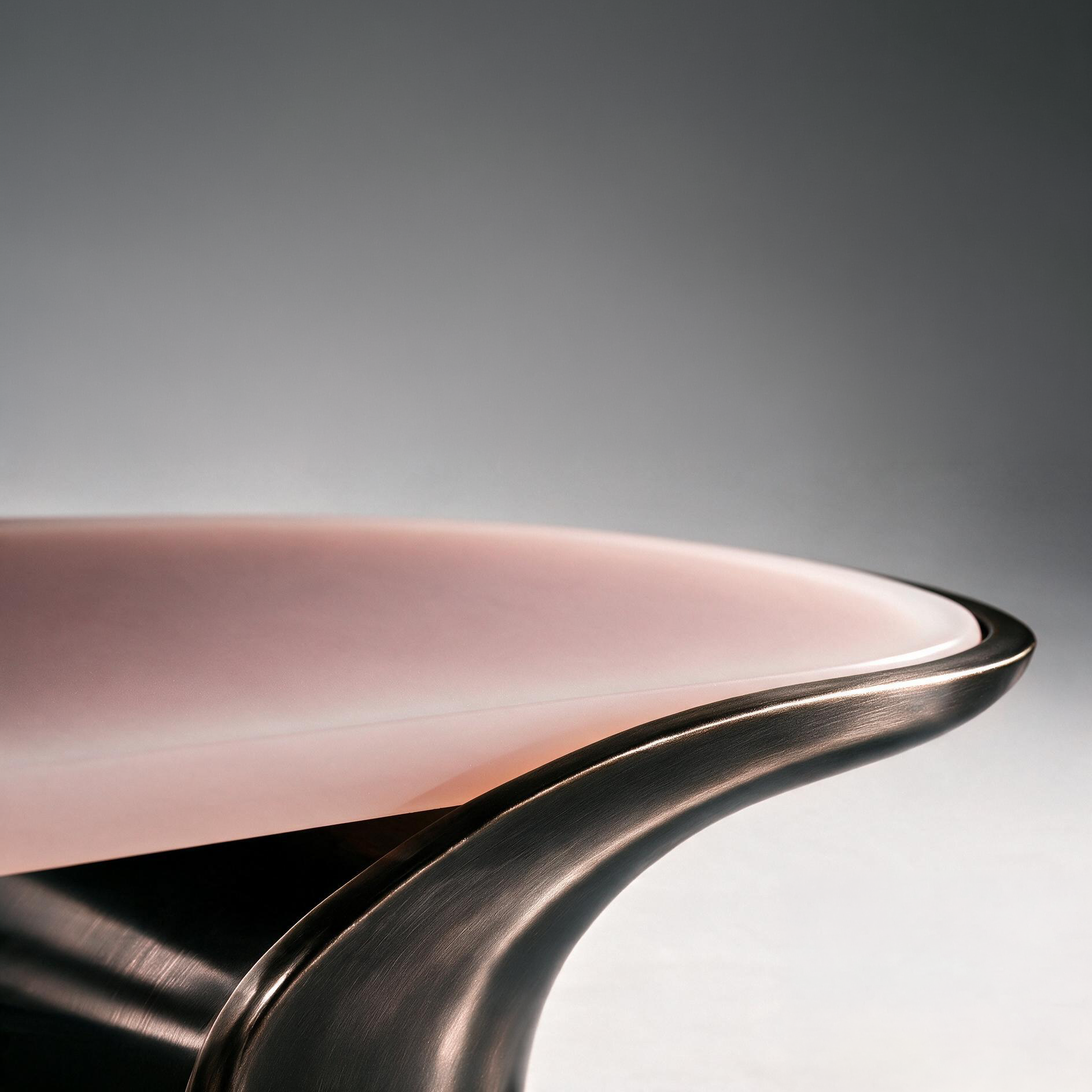 Laleh console, alternate view 3 - Carlyle Collective
