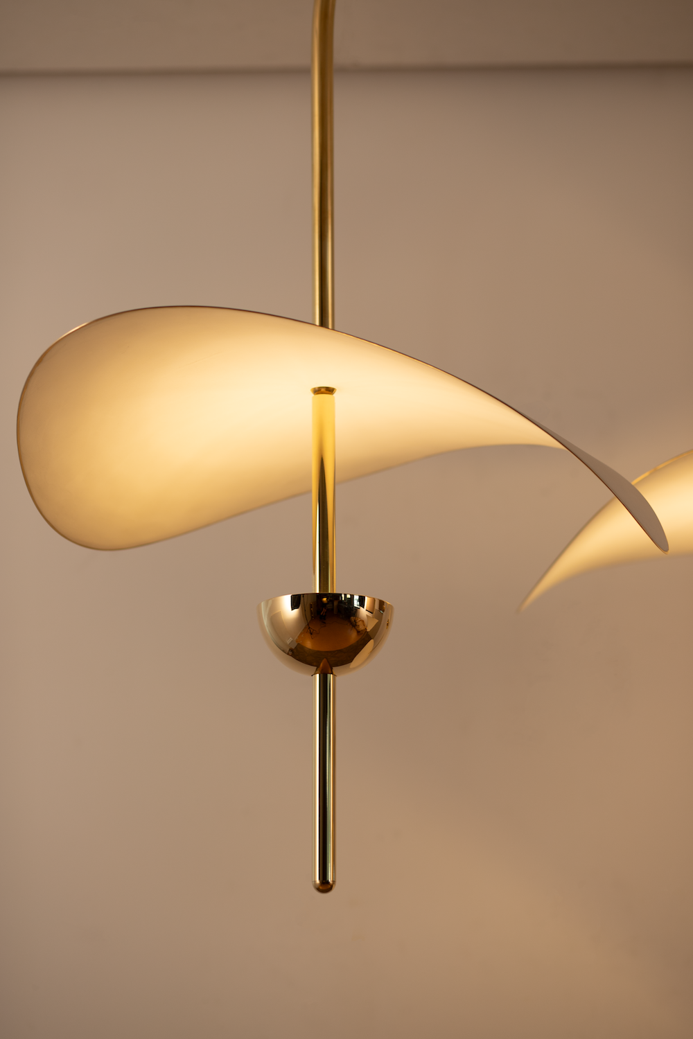 Bonnie Arched Cluster Ii suspension, alternate view 5 - Carlyle Collective