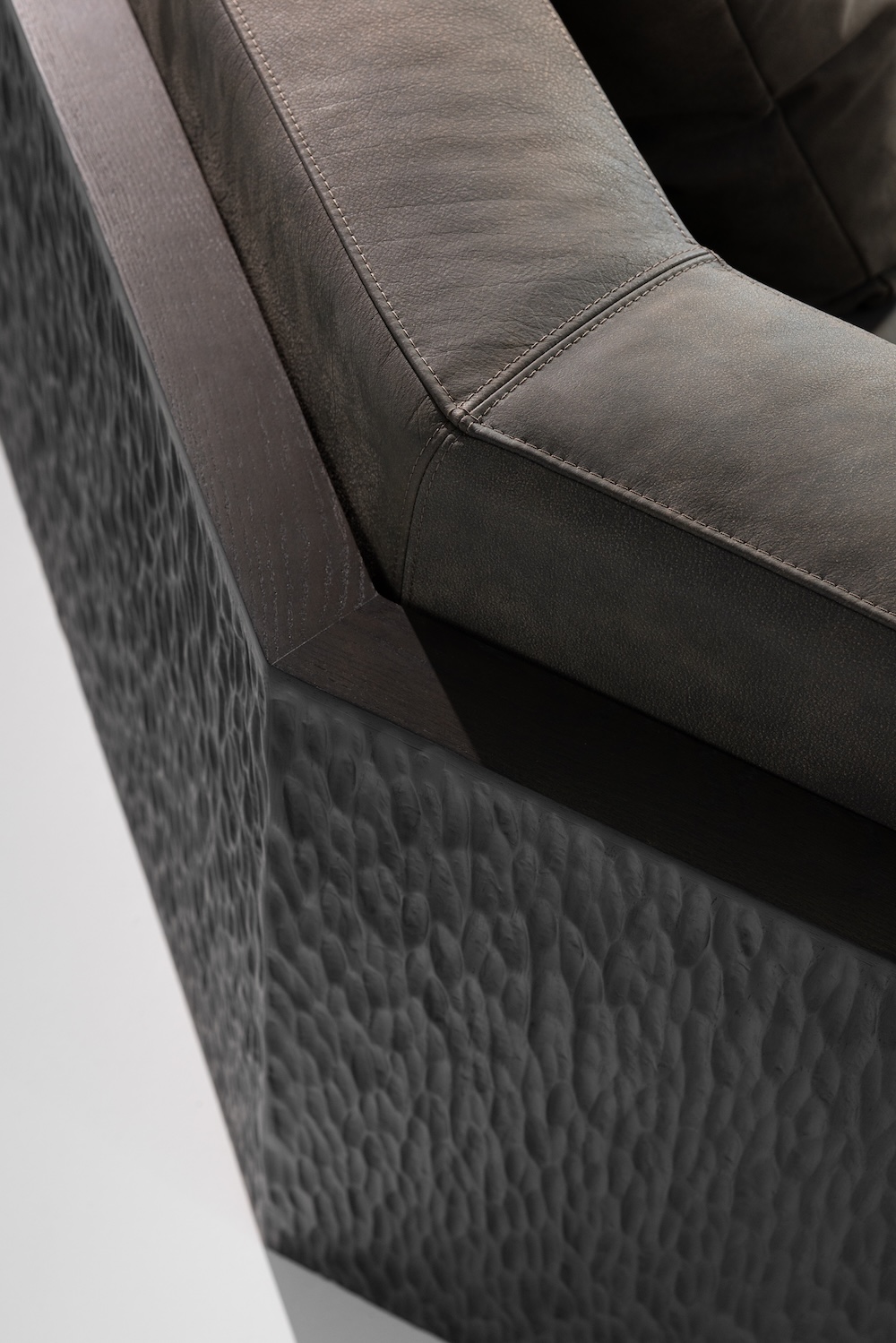 Howard sofa, alternate view 14 - Carlyle Collective