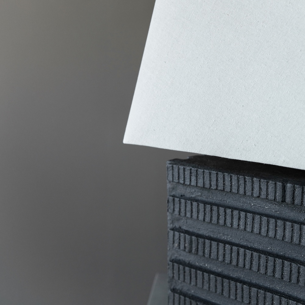Akune Ceramic I table lamp, alternate view 3 - Carlyle Collective