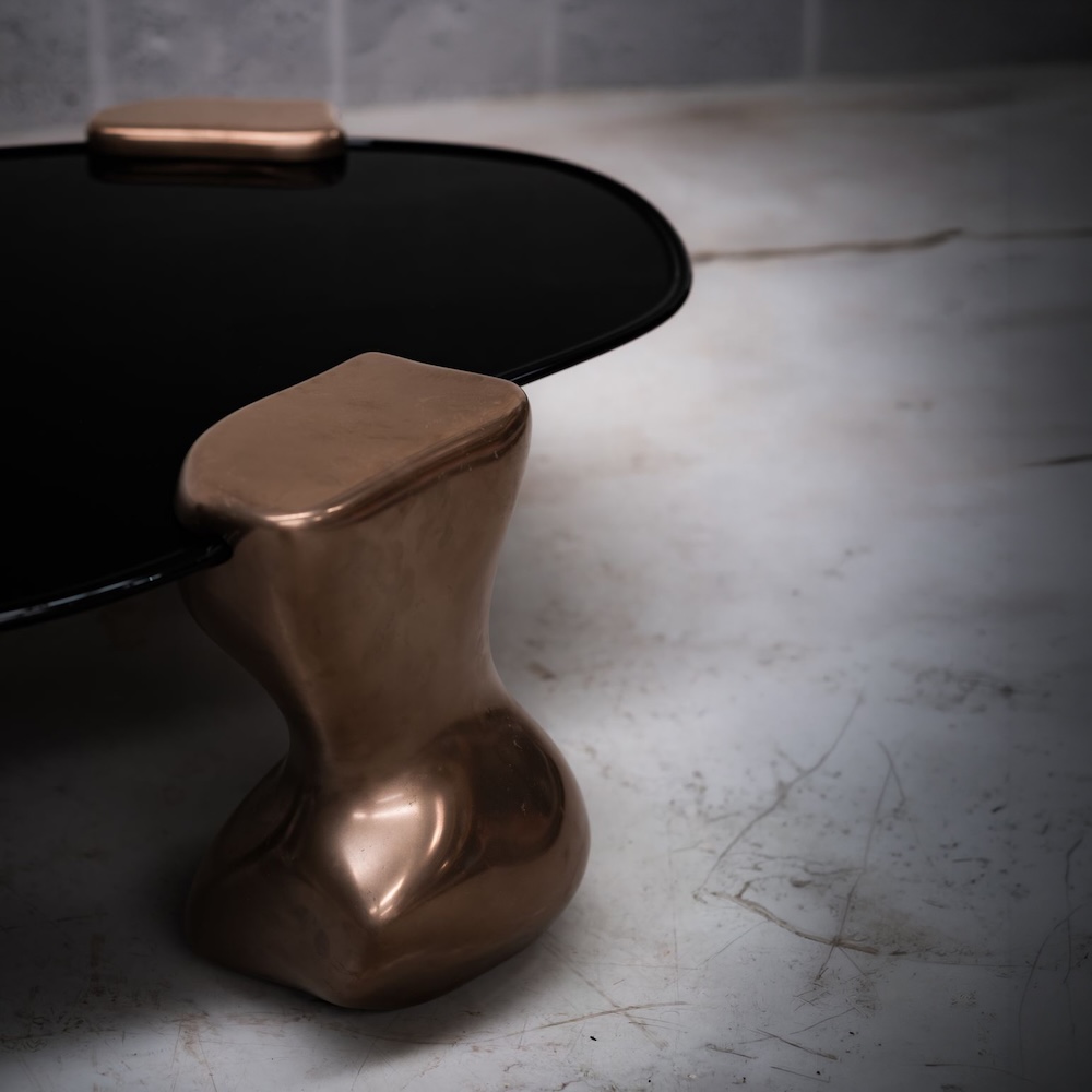 Bust coffee table, alternate view 5 - Carlyle Collective
