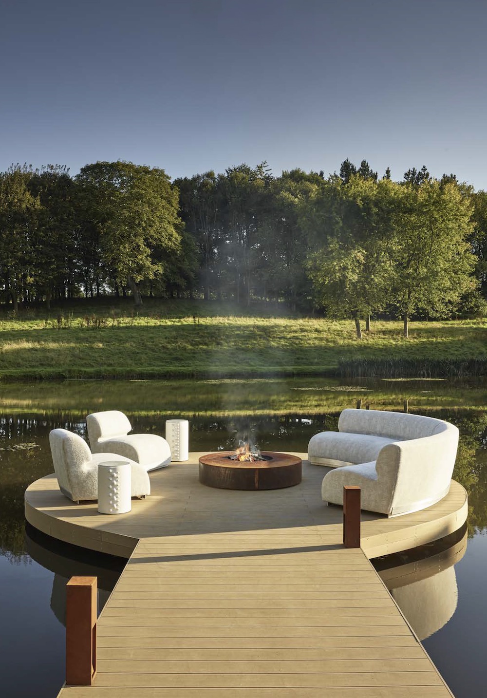 Angelina outdoor lounge chair, alternate view 5 - Carlyle Collective